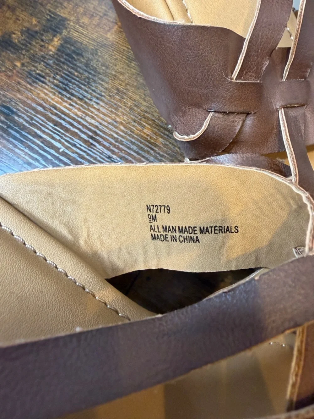 Seychelles brown leather